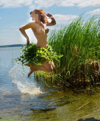 У меня нежные руки и чувственные губы, которые смогут доставить тебе незабываемое удовольствие. Я опытная индивидуалка, способная погрузить тебя в мир наслаждения и релаксации. Мои услуги включают классический и эротический массаж, горячий стриптиз и интимные утехи. Я знаю, как сделать твой отдых незабываемым. Фото мои 100%, без ретуши и обмана. Жду в гости в Москве, городе страсти и возможностей. Клиенты остаются довольными, я дарю им нежность и настоящую страсть. Оставь прошлые сомнения и позвони мне - я воплотить все твои фантазии в реальность! 💋🔥🌟 Ксения